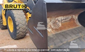 Pá Carregadeira Volvo L90