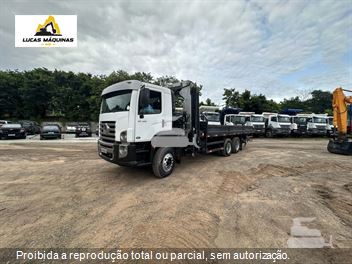 Caminhão Volkswagen 31-320 E Constellation 6x4 3-Eixos 2p (Diesel)