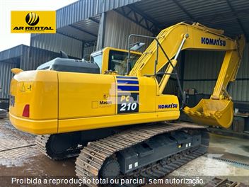 Escavadeira Komatsu PC210