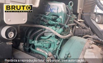 Caminhão Volvo VM 330 6x4 2p (Diesel) (E5)