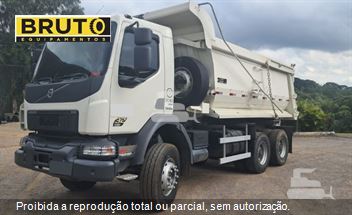 Caminhão Volvo VM 330 6x4 2p (Diesel) (E5)
