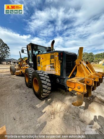 Motoniveladora Komatsu GD655-3