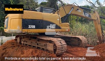 Escavadeira Caterpillar 320D