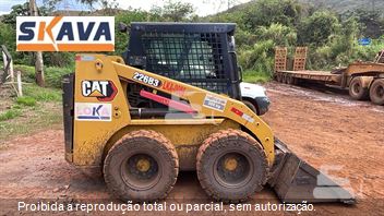 Mini-Carregadeira Caterpillar 226B