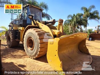Pá Carregadeira Caterpillar 966L