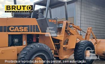 Pá Carregadeira Case W20B