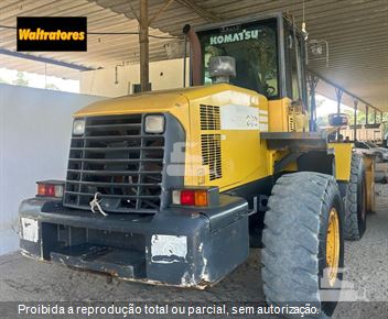 Pá Carregadeira Komatsu WA200