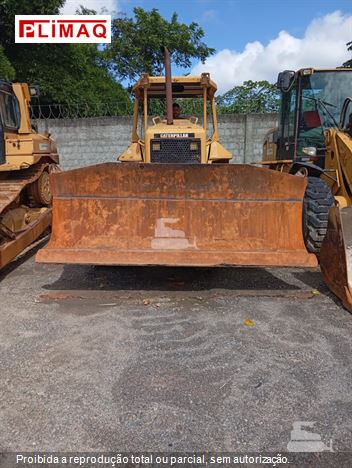 Trator de Esteira Caterpillar D6N