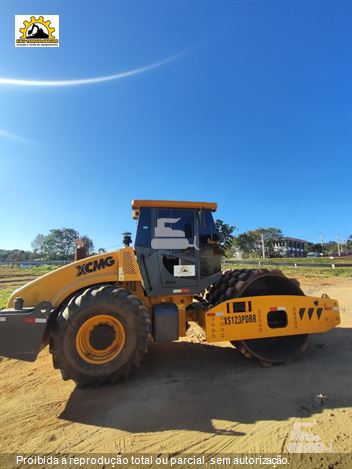 Rolo Compactador XCMG XS123PDBR