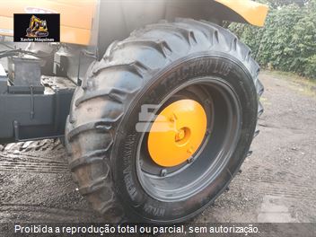 Trator Agrícola CBT 2105