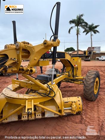 Motoniveladora Caterpillar 12K