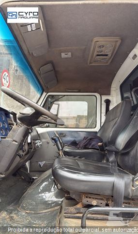 Caminhão Volkswagen 26-260 E Worker 6x4 3-Eixos 2p(diesel)
