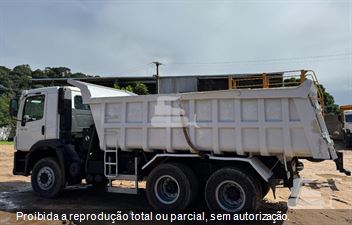 Caminhão Volkswagen 26-260 E Constellation 6x4 3-Eixos 2p (Diesel)