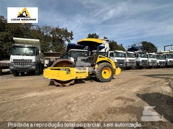 Rolo Compactador Muller VAP70