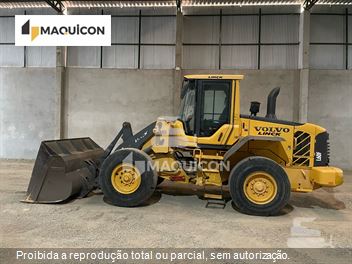 Pá Carregadeira Volvo L60F