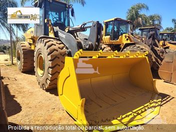 Pá Carregadeira John Deere 644K