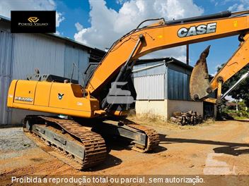 Escavadeira Case CX220B