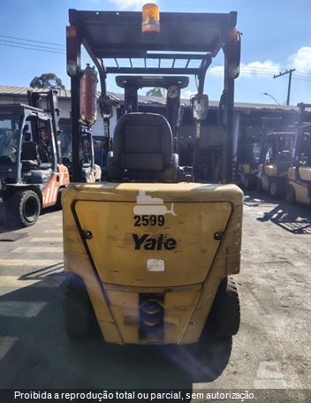 Empilhadeira Yale FB25RZ