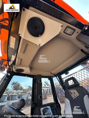 Retro Escavadeira JCB 3CX