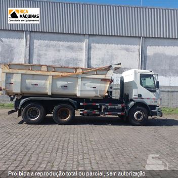 Caminhão Volvo VM 260 6x4 2p (diesel)