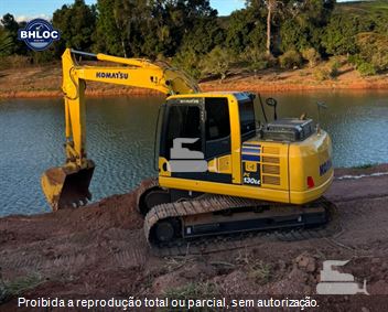 Escavadeira Komatsu PC130