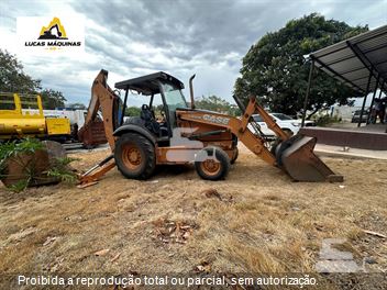 Retro Escavadeira Case 580N
