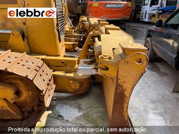 Trator de Esteira Caterpillar D6N XL