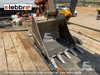 Mini-Escavadeira Doosan DX80R