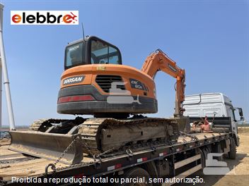 Mini-Escavadeira Doosan DX80R