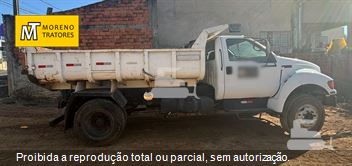 Caminhão Ford F-12000 2p (diesel)