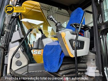 Escavadeira Caterpillar 320