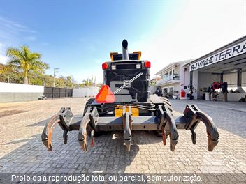 Motoniveladora Volvo G940