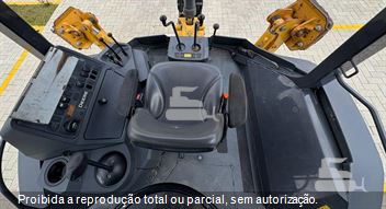 Retro Escavadeira John Deere 310L