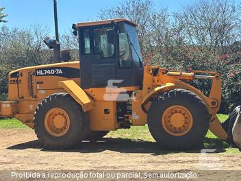 Pá Carregadeira Hyundai HL740-7A