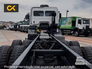 Caminhão Mercedes-Benz Axor 3344 S 6x4 2p (diesel)