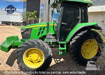 Trator Agrícola John Deere 5080E