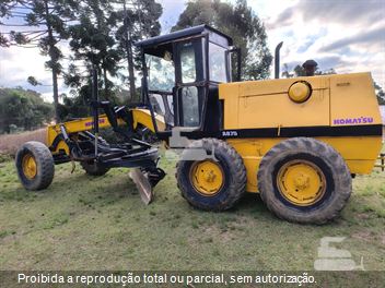 Motoniveladora Komatsu 835A