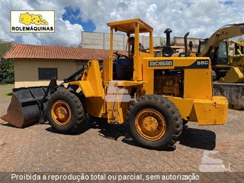 Pá Carregadeira Michigan 55C