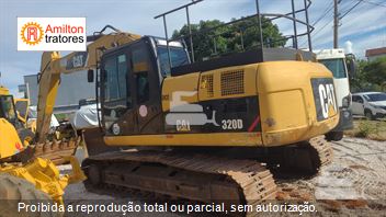 Escavadeira Caterpillar 320D