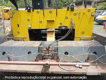 VibroAcabadora Cifali 621B