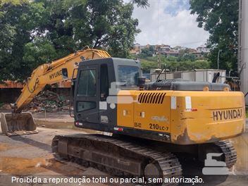 Escavadeira Hyundai R210LC-7