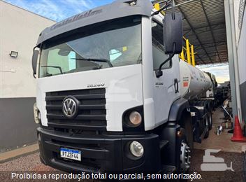 Caminhão Volkswagen 26-280 E Constellation 6x4 2p (diesel)(E5)