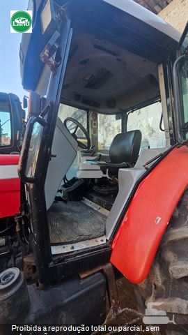 Trator Agrícola Massey Ferguson MF 4275