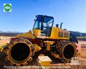 Rolo Compactador Dynapac CT3000