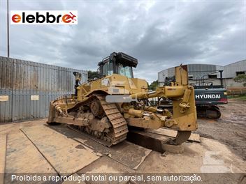 Trator de Esteira Caterpillar D8T