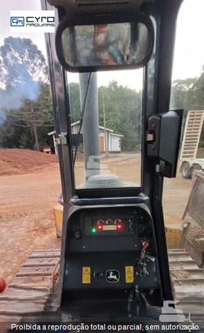 Trator de Esteira John Deere 700J-II
