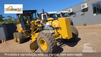 Motoniveladora Caterpillar 140K