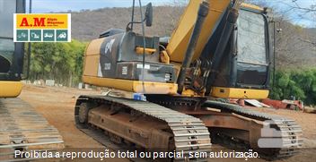 Escavadeira Caterpillar 320D2