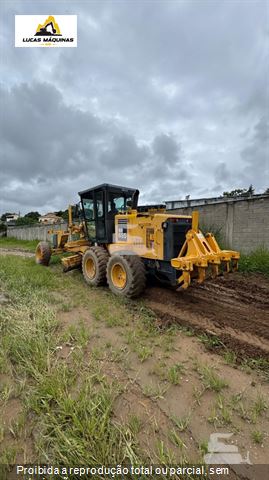 Motoniveladora Komatsu GD655-3
