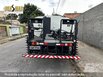 Espargidor de Asfalto Romanelli EHR-600